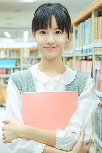 金小小