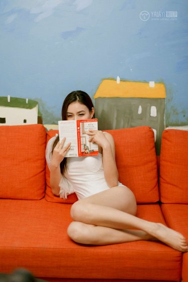 女犯人给狱警泄欲